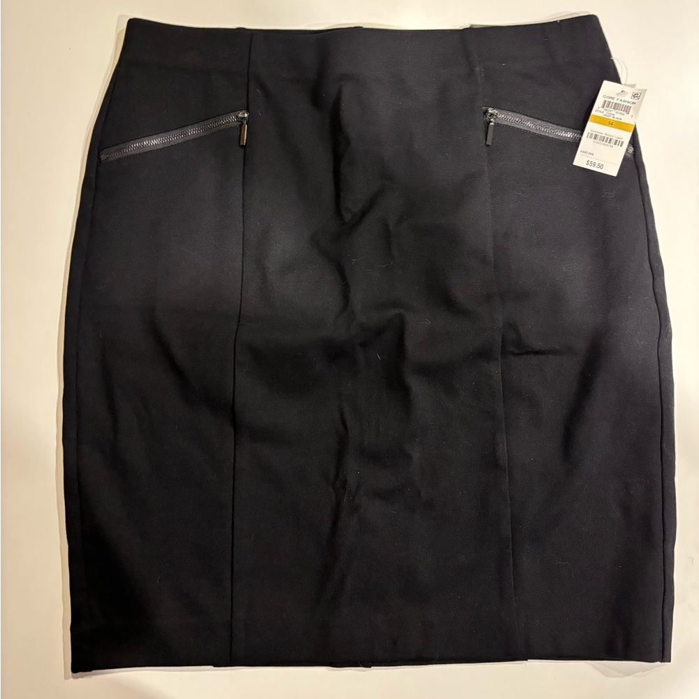 Business Casual Pencil Skirt